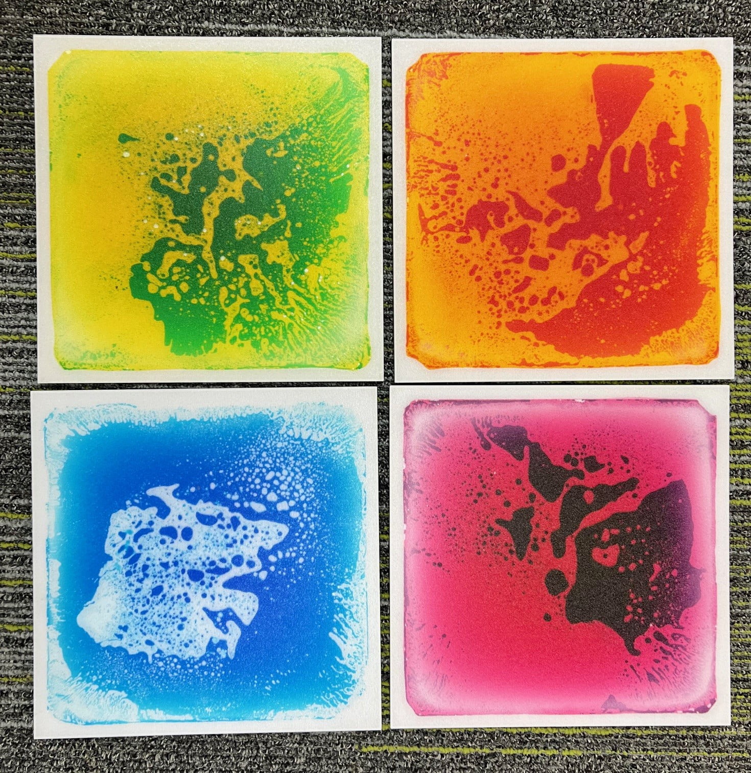 4 Gel tiles in various colors